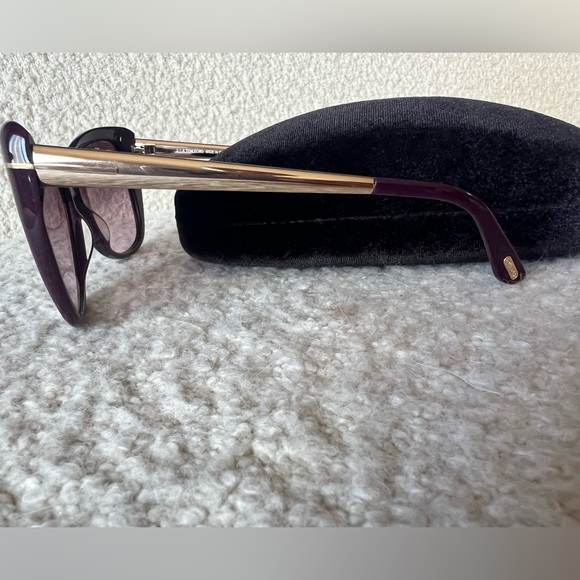 Tom Ford Reveka FT0512 81Z Women’s Cat Eye Sunglasses - Picture 11 of 11